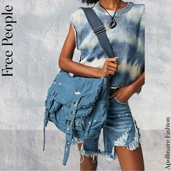FREE PEOPLE SHADOW BOXER MESSENGER BAG IN FRENCH BLUE NWT NEW GORGEOUS - Picture 1 of 7
